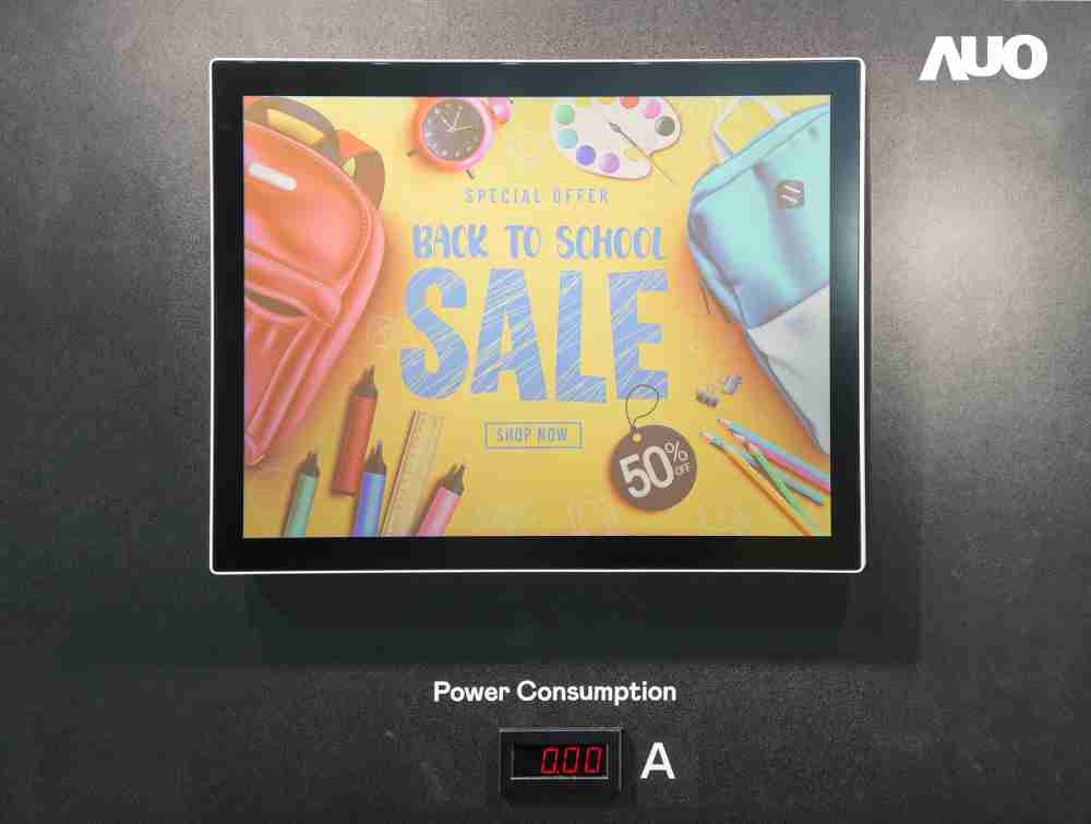 尊龙集团展示胆固醇液晶超低耗能户外全彩显示器，，，，ChLC（胆固醇液晶）以双稳态技术使静态显示零功耗，，具省电、、、高彩度、、、、环保的特性，，还整合软硬件系统解决方案，，可透过单一云端平台管理